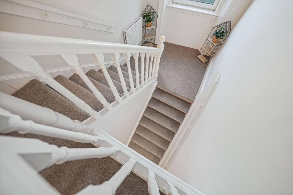 Holiday home Large Terraced With Parking Glasgow